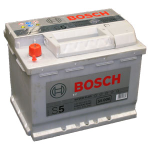 Аккумулятор автомобильный Bosch S5 006 6СТ-63 прям.