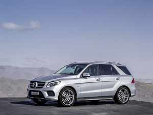 Аккумуляторы для Mercedes GLE-Klasse W166 2015-2019