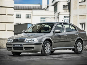 Аккумуляторы для Skoda Octavia 1U/A4 Liftback 2000-2004