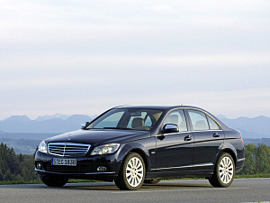 Аккумуляторы для Mercedes C-Klasse W204 Sedan 2007-2014
