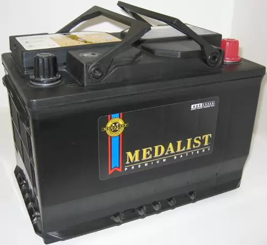 Аккумулятор автомобильный Medalist 56618 6СТ-66 Ач обр.